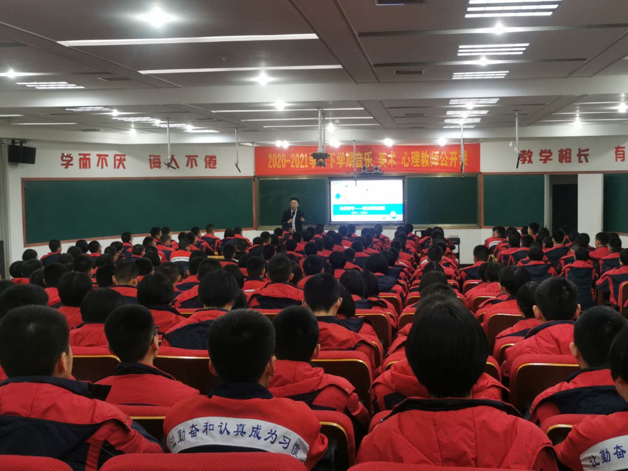 1614936614955.jpg lADPHV4SmXfOCwHNA8DNBQA_1280_960.jpg